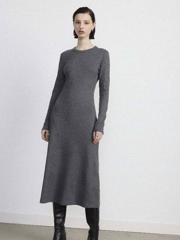 women's flowy dressesThe Ribbed Maxi Dress in Cool Grey