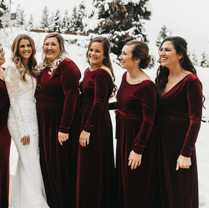 Flowy DressRoycebridal Long Sleeves Burgundy Velvet Bridesmaid Dresses for Fall Winter Wedding