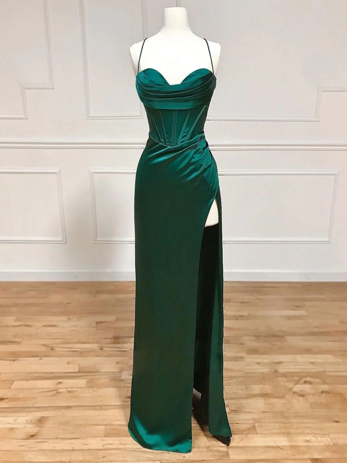 women's bridesmaid dressesFloor Length Green Mermaid Formal Wedding Guest Dress With Slit