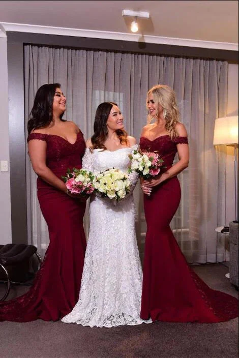 women's lace-up dressesRoycebridal Hot Mermaid Burgundy Lace Bridesmaid Dresses Long Off Shoulder