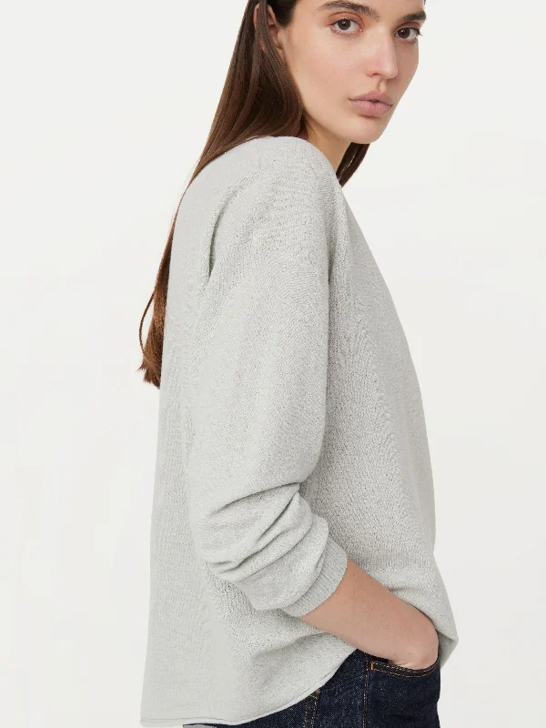 The Lightweight Crewneck Sweater in Wasabi