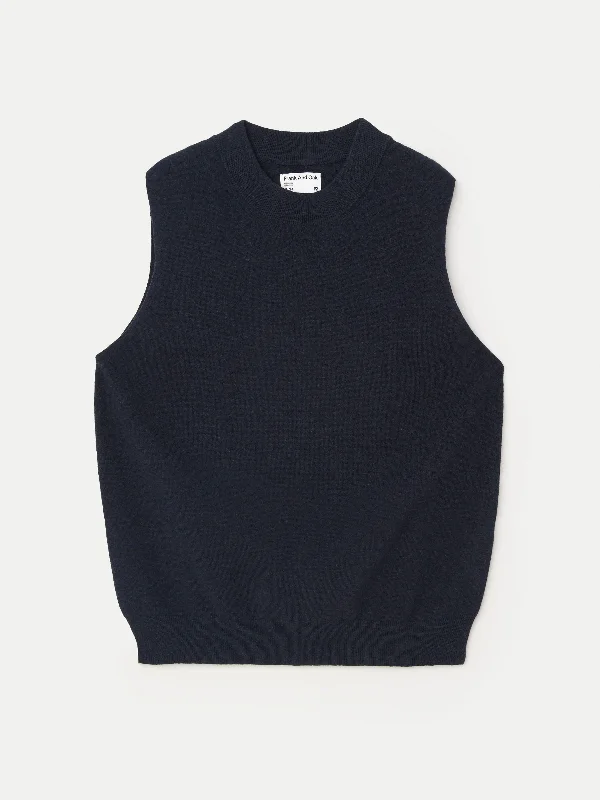 The Linen Sweater Vest in Space Blue