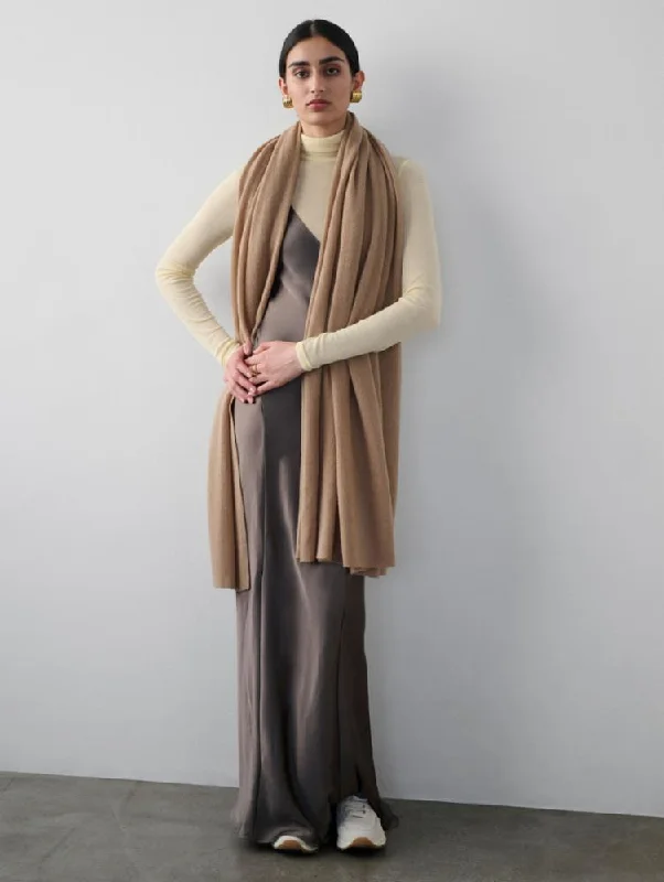 White + Warren Cashmere Travel Wrap