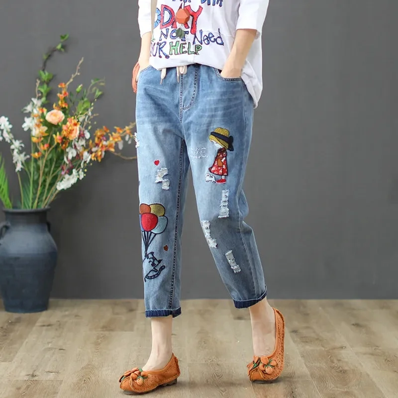 Amy Fashion - Embroidery Ripped Korean Capris Pants