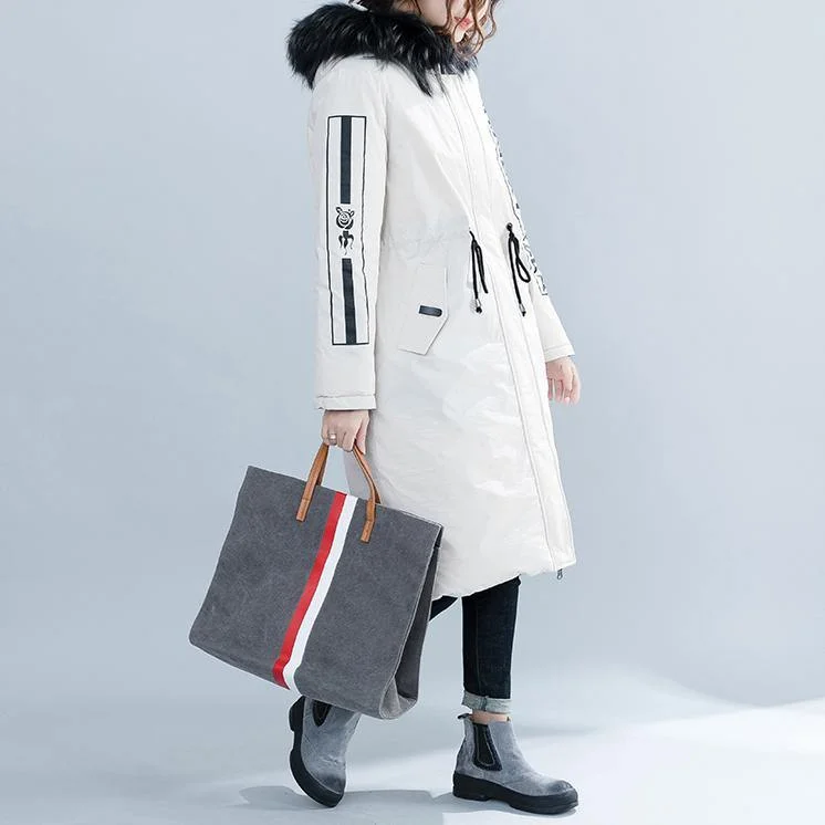 Luxury white Parka Loose fitting hooded fur collar Letter quilted coat Casual tie waist pockets cotton coats