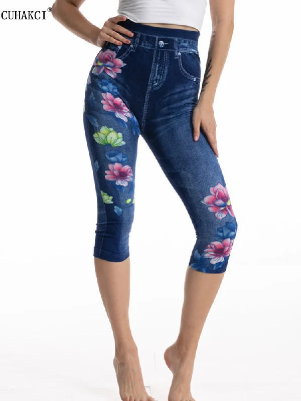 Amy Fashion - Push Up Flower Printed Capri Pants